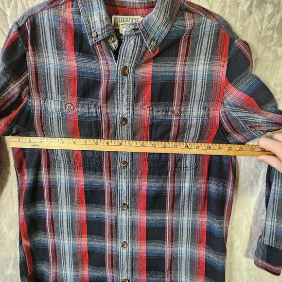 Duluth Trading Co Plaid Flannel Mens Medium Outdoor Utility Classic Trim Fit - Picture 3 of 6